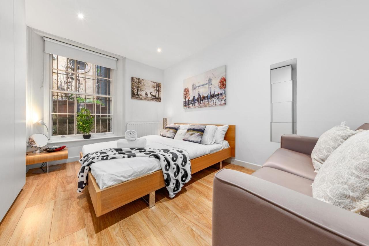 3-Bedroom Flat In London Sleeps 14 Hy1 Екстериор снимка