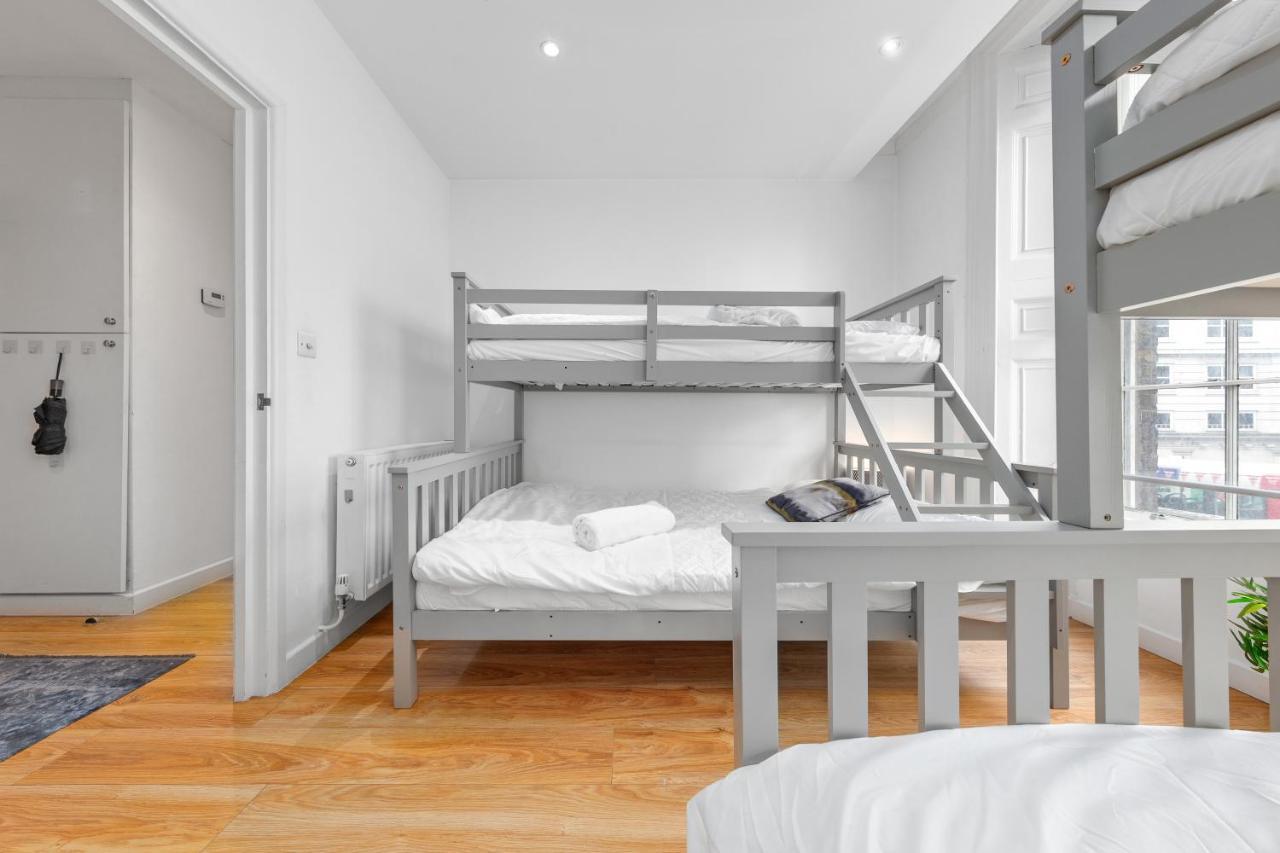 3-Bedroom Flat In London Sleeps 14 Hy1 Екстериор снимка